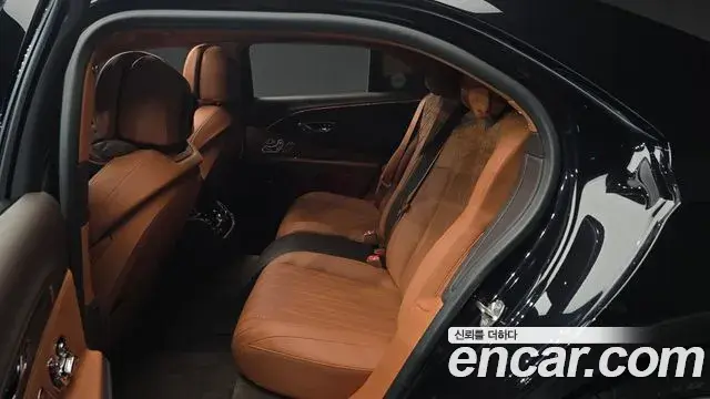 Bentley Flying Spur 2021 — Photo 30/37