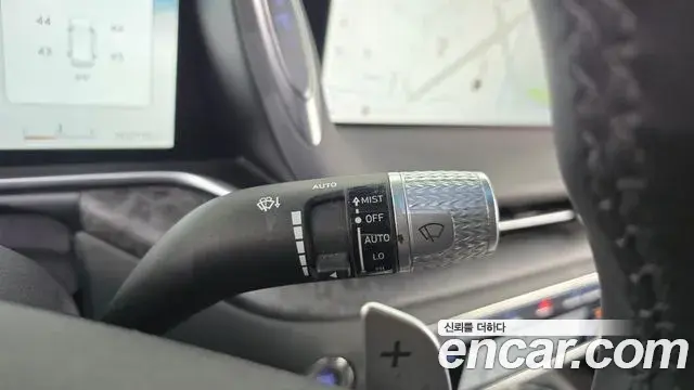 Genesis G90 2022 — Şəkil 36/40