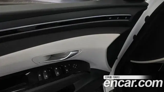 Hyundai Tucson Hybrid 2023 — ფოტო 22/34