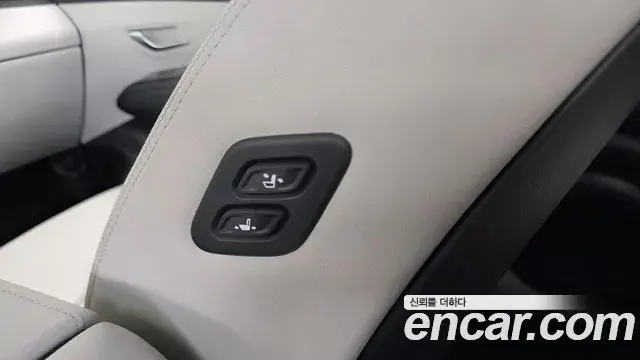 Hyundai Tucson Hybrid 2023 — ფოტო 24/34