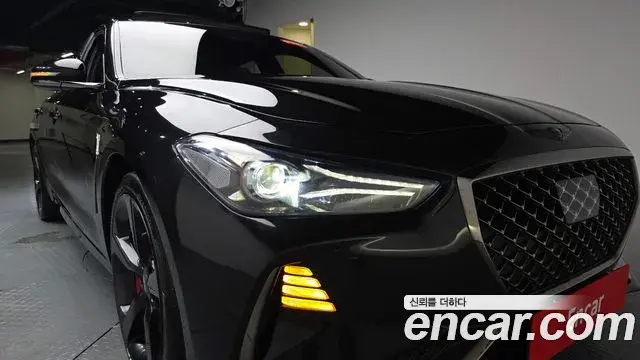 Genesis G70 2019 — Photo 13/30