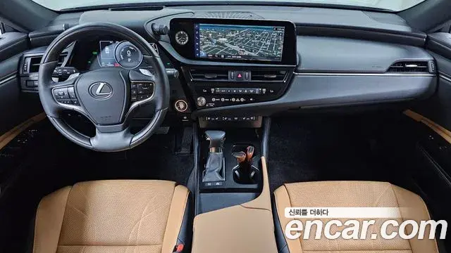 Lexus ES300h 2023 — Şəkil 3/31