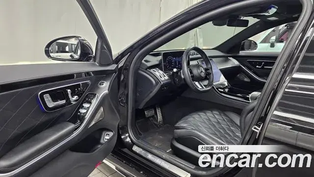 Mercedes-Benz S-Class 2022 — Фото 10/20