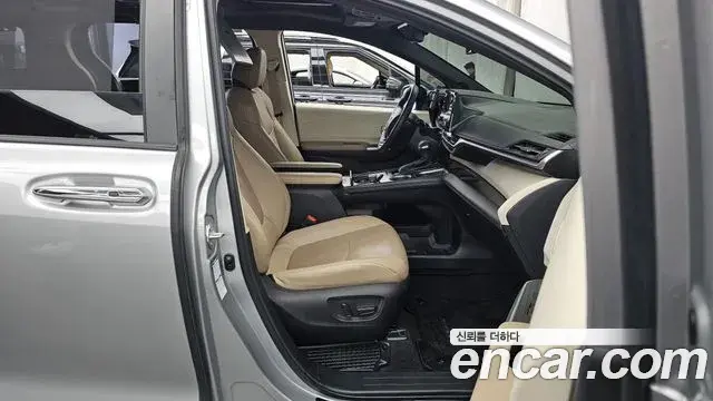 Toyota Sienna 2022 — Photo 12/34