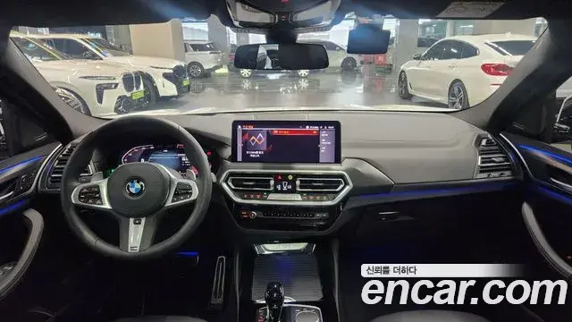 BMW X4 2025 — Фото 10/20