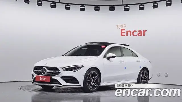 Mercedes-Benz CLA-Class 2020 — Фото 1/20