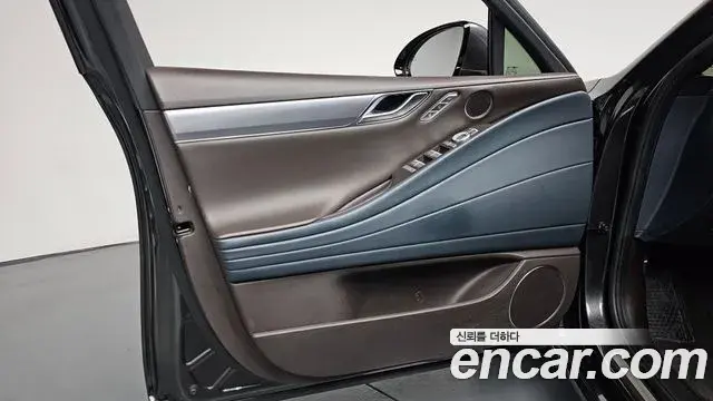 Genesis G80 2023 — ფოტო 33/35