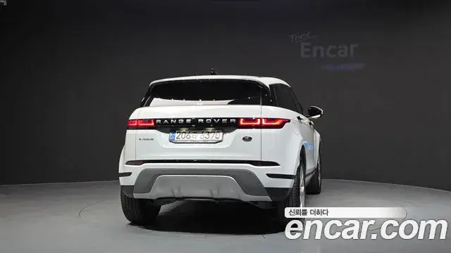 Land Rover Range Rover Evoque 2022 — Şəkil 20/35