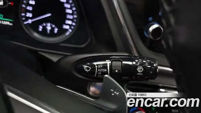 Hyundai Sonata Hybrid 2022 — Photo 30/30