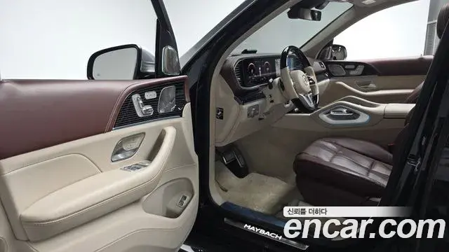 Mercedes-Benz GLS-Class 2023 — ფოტო 33/43