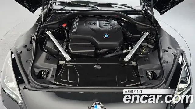 BMW Z4 2025 — Фото 6/20