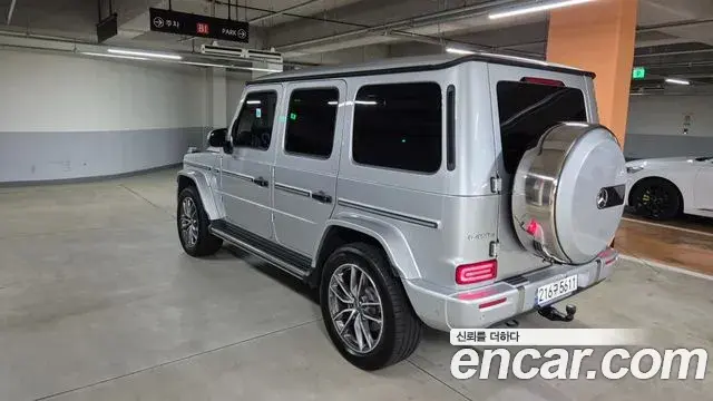 Mercedes-Benz G-Class 2024 — Photo 15/18