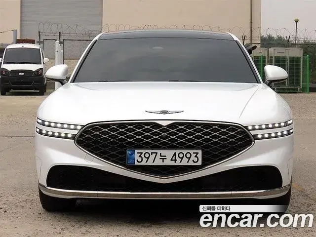 Genesis G90 2025 — Photo 2/19