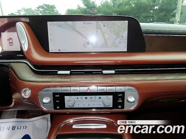 Genesis G90 2025 — Photo 14/19