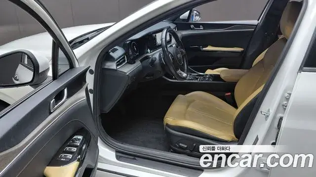 Kia K5 2021 — Фото 10/20