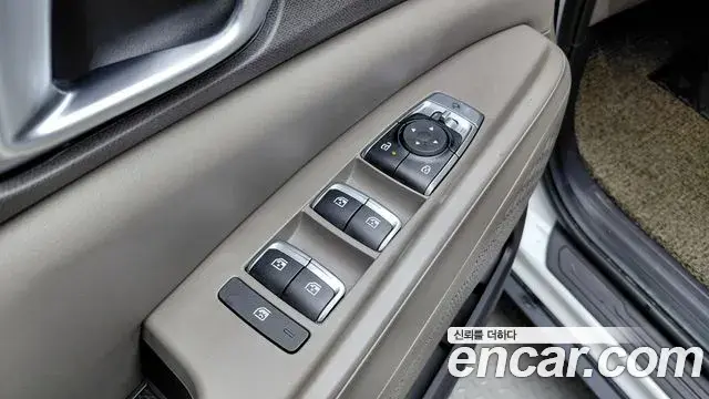 Kia Carnival 2024 — Фото 20/20