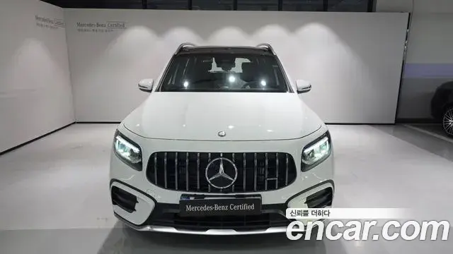Mercedes-Benz GLB-Class 2026 — Photo 5/20
