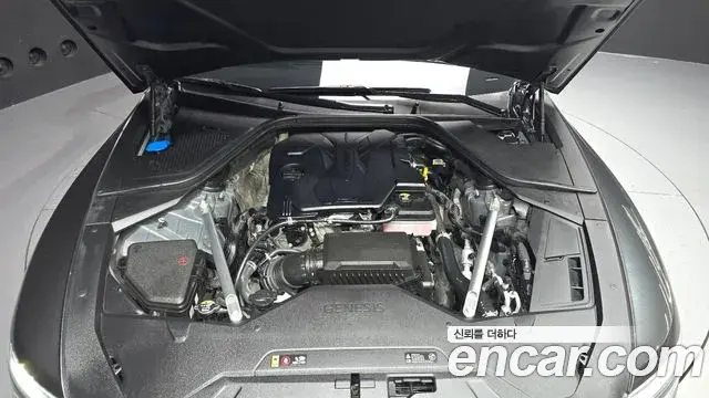 Genesis Electrified G80 2021 — Photo 6/20