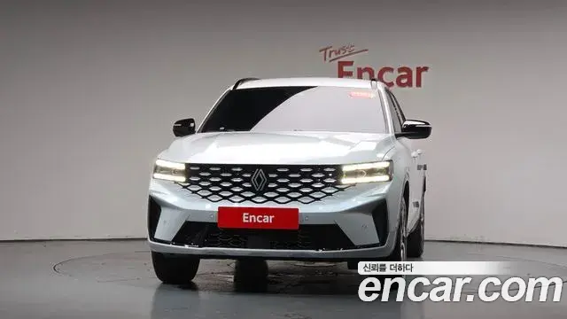 Renault Samsung Grand Koleos 2025 — Photo 34/36