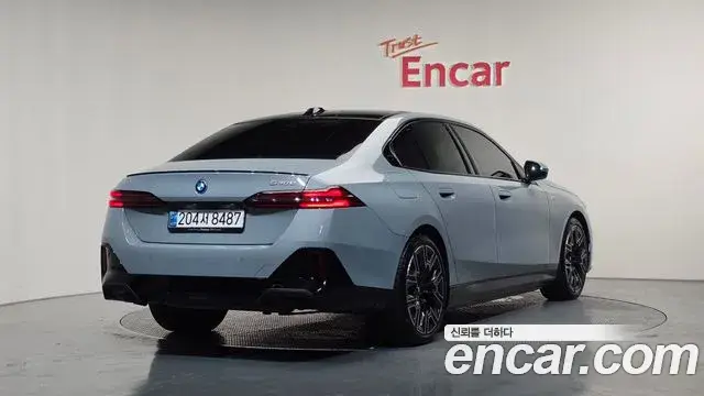 BMW 5 Series, 2024