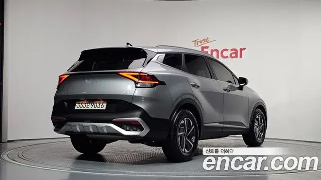 Kia Sportage 2022 — Фото 2/20