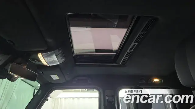 Mercedes-Benz G-Class 2021 — Фото 15/20