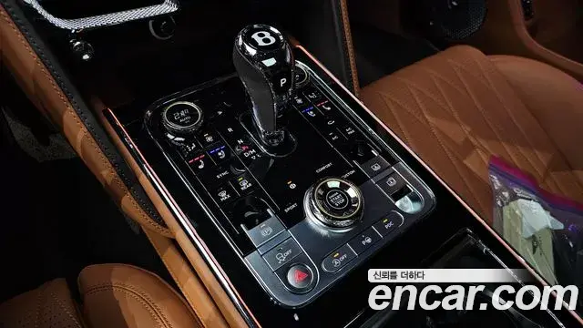 Bentley Flying Spur 2021 — Photo 35/50