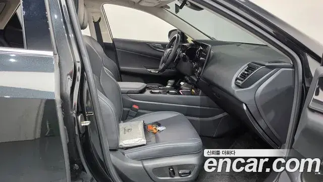 Lexus NX350h 2024 — ფოტო 18/40