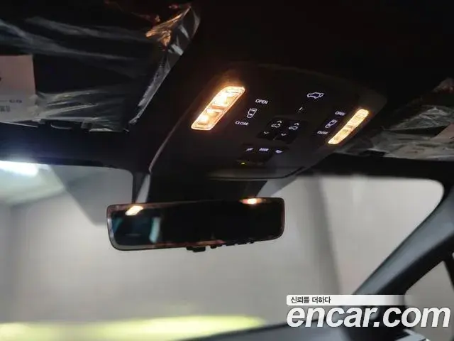Toyota Sienna 2025 — ფოტო 2/19