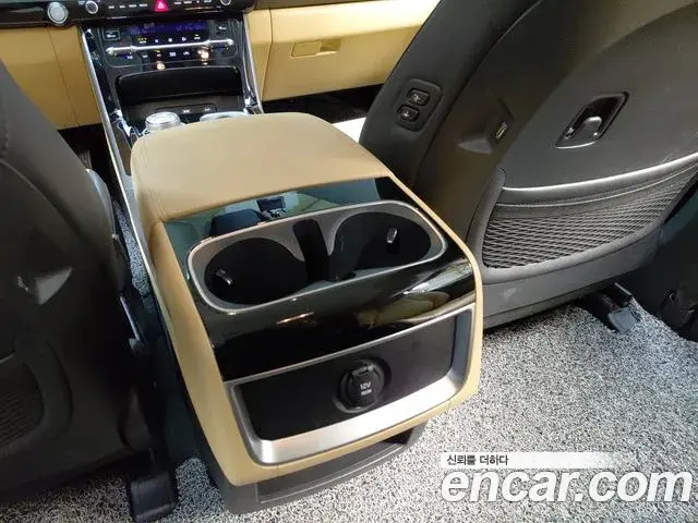 Kia Carnival 2022 — Photo 20/20