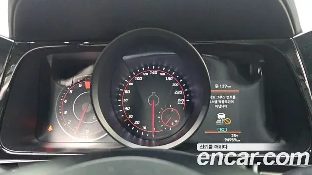 Hyundai Avante 2022 — Photo 8/20