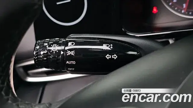 Hyundai Avante 2022 — Photo 17/20