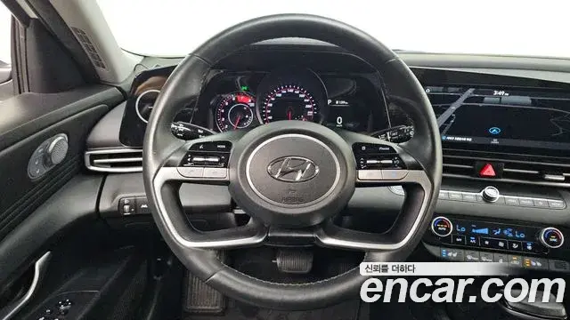 Hyundai Avante 2022 — Photo 18/20