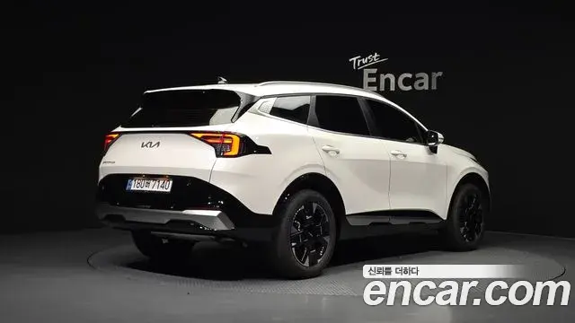 Kia Sportage 2025 — ფოტო 4/32