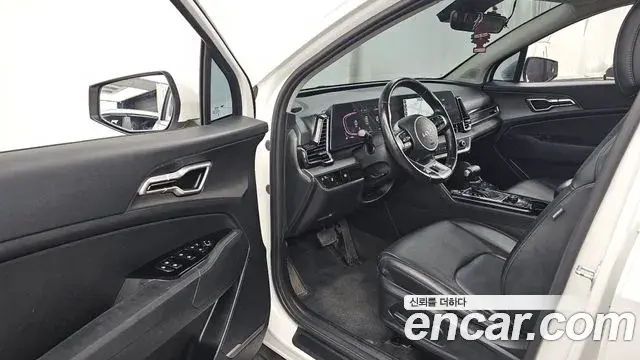 Kia Sportage 2021 — Фото 10/20