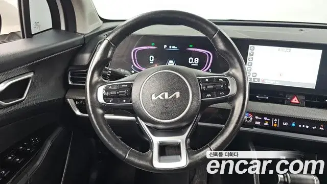 Kia Sportage 2021 — Фото 13/20