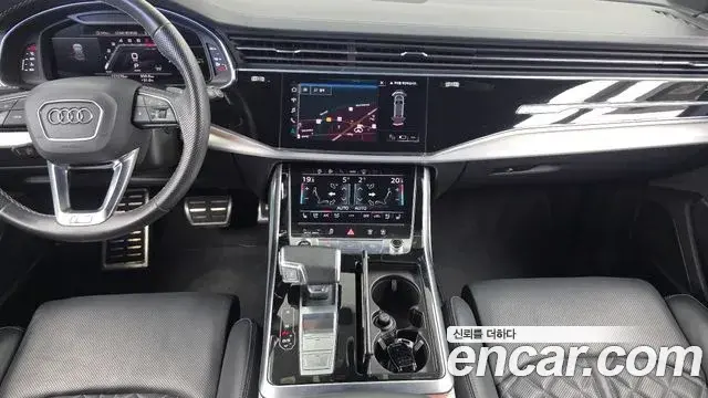 Audi Q7 2022 — Фото 14/20