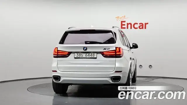 BMW X5 2018 — Фото 4/20