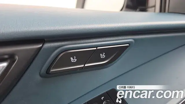 Kia Niro 2022 — Фото 18/20