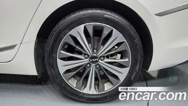 Kia K8 2022 — ფოტო 12/33