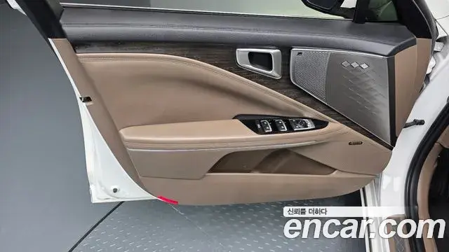 Kia K8 2022 — ფოტო 8/33