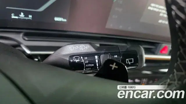 Kia Carnival 2025 — Фото 20/20