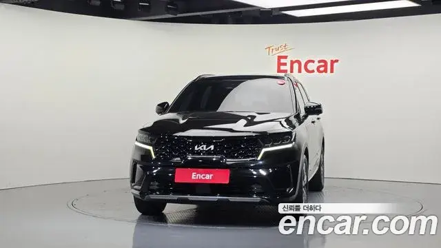 Kia Sorento 2022 — Фото 3/20