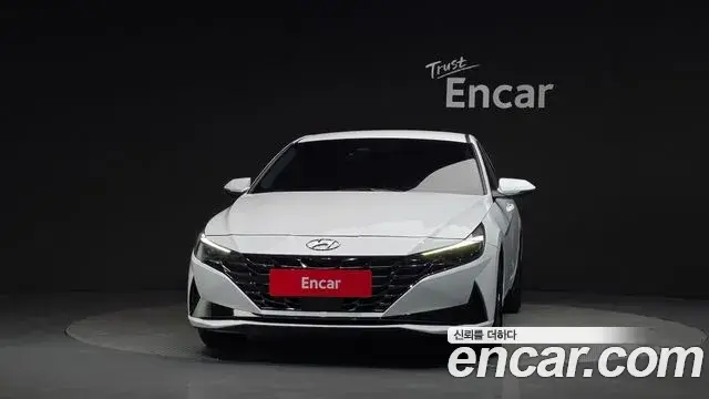 Hyundai Avante 2023 — Photo 3/20