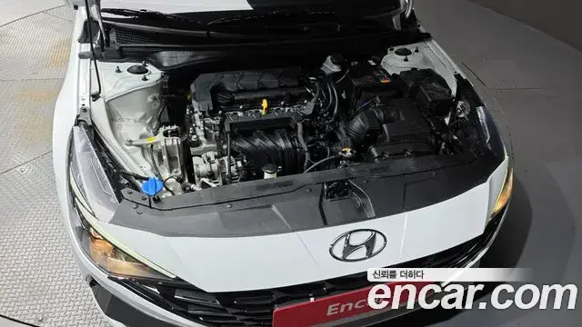 Hyundai Avante 2023 — Photo 6/20