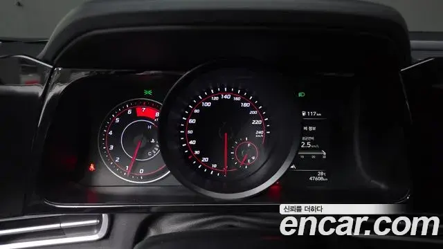 Hyundai Avante 2023 — Photo 8/20
