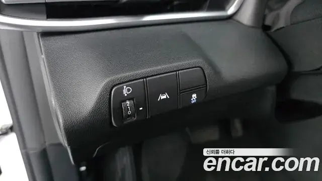 Hyundai Avante 2023 — Photo 12/20