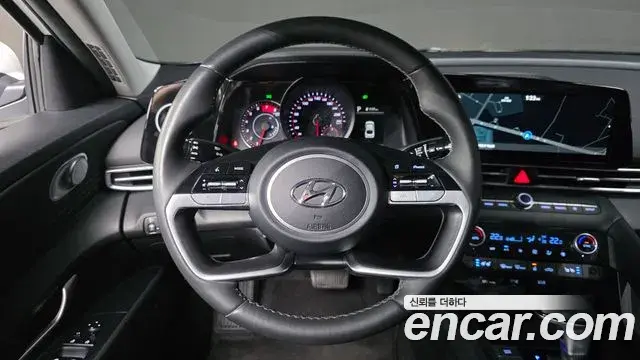 Hyundai Avante 2023 — Photo 13/20