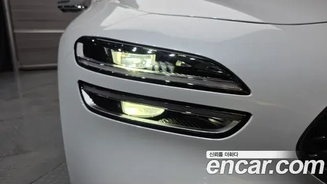 Genesis G70 2022 — ფოტო 17/34