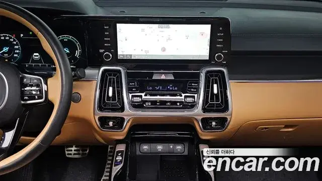 Kia Sorento 2023 — Фото 13/20